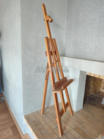 حامل خشبي للبيع - 2