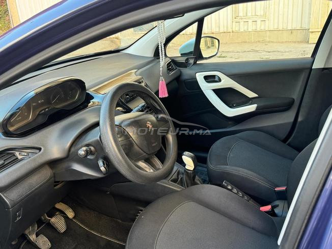 Peugeot 208 Diesel Manuelle 2016 à Kénitra