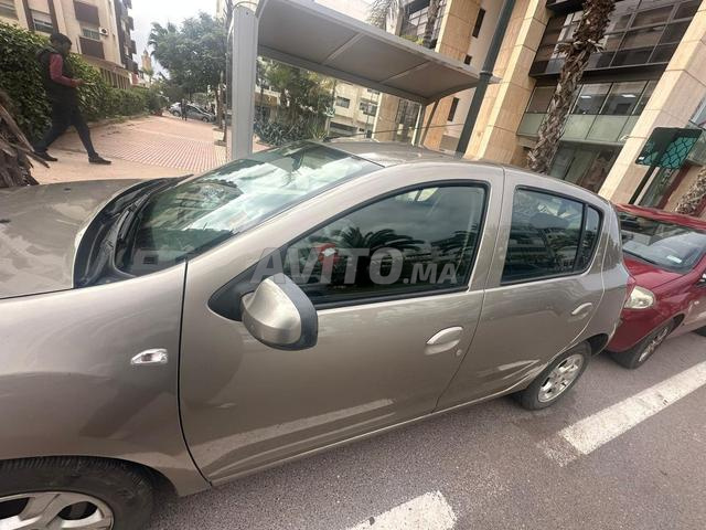 Dacia Sandero Diesel Manuelle 2014 à Rabat - 2