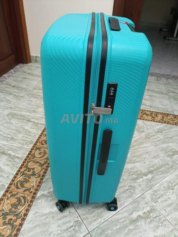 حقائب سفر جديدة صلبة American Tourister - 2