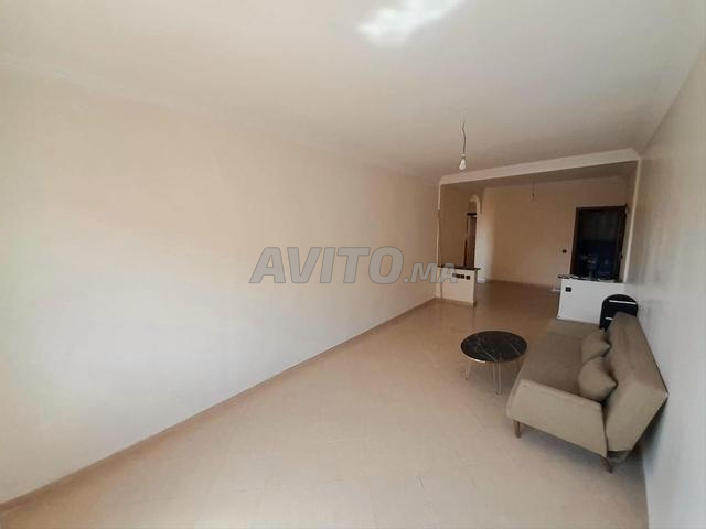 Appartement vide à louer pour longue durée - 2