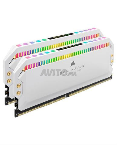 ذاكرة وصول عشوائي Corsair Dominator DDR5 بسعة 32 جيجابايت وتردد 5600 ميجاهرتز