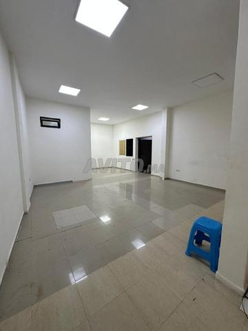 Bureau 120m2 RDC propre - 2