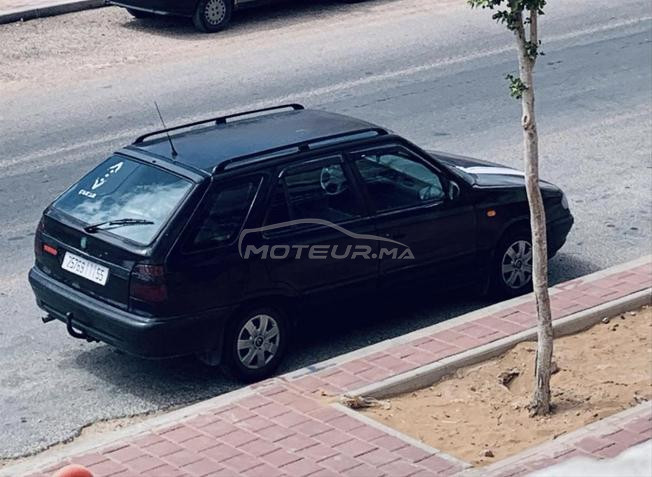     سيارة نادرة للبيع بثمن مناسب