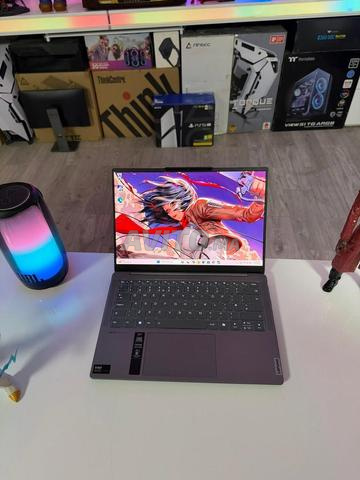 Lenovo Yoga Slim 7i ultra 5 16GB ram ddr5 512Go