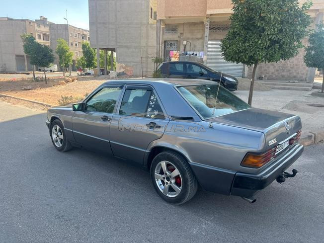 بيع سيارة 