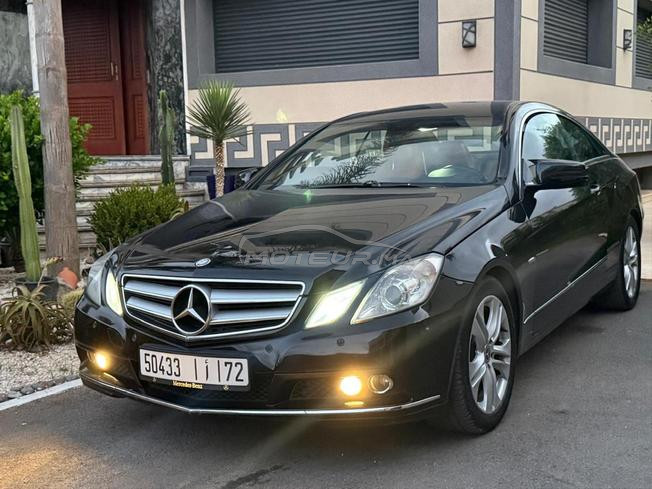Mercedes-Benz E250 coupé