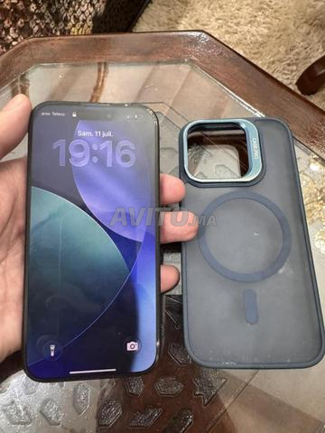 iPhone 15 Pro 256Go - 2