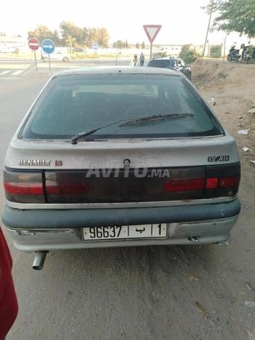 Renault 19