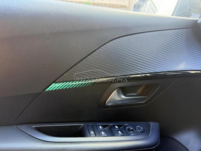 Peugeot 208 Diesel Automatique 2022 à Casablanca