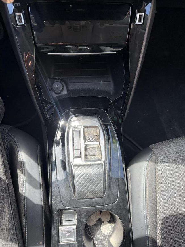 Peugeot 208 Diesel Automatique 2022 à Casablanca