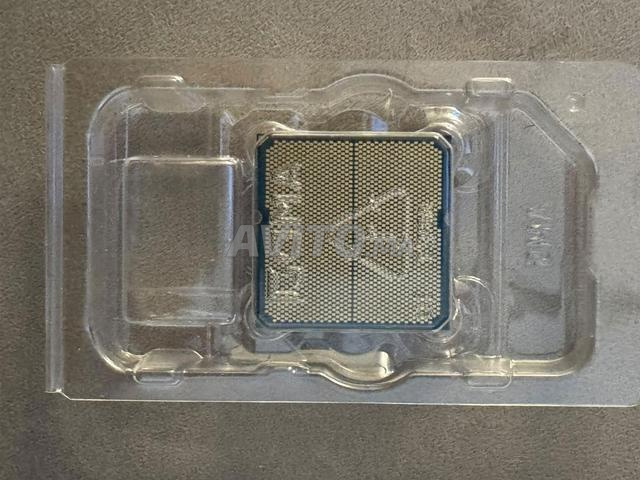 CPU AMD Ryzen 7 7800X3D NEUF – Jamais utilisé - 2