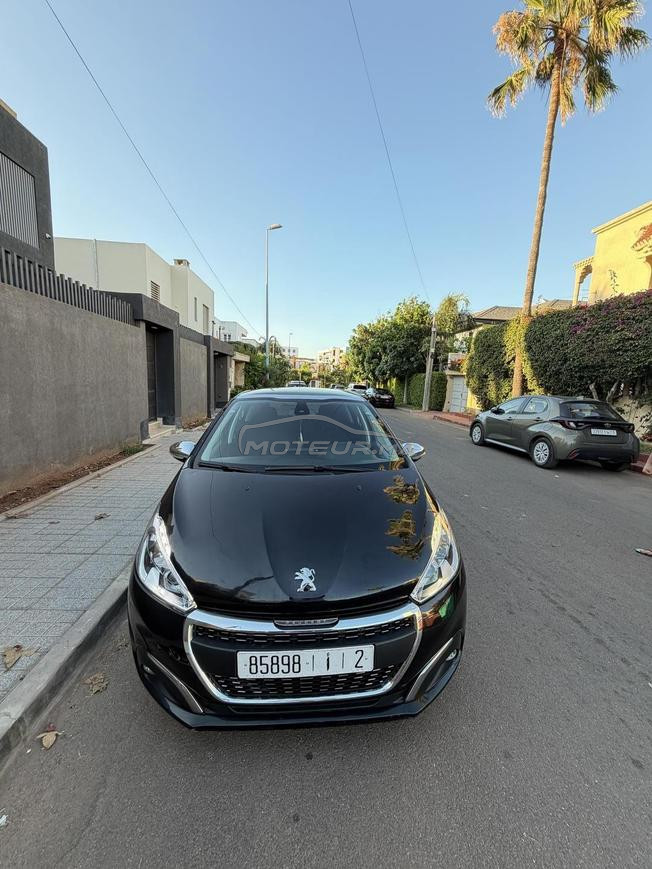 Peugeot 208 Diesel Manuelle 2018 à Casablanca