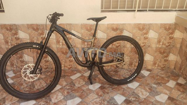 VTT ALUMINIUM Reign 2 - 2