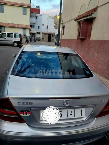مرسيدس C220 - 2