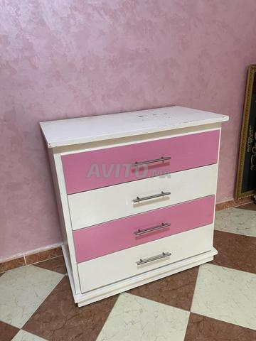 Chambre à coucher avec Bureau et Coiffeuse - 2