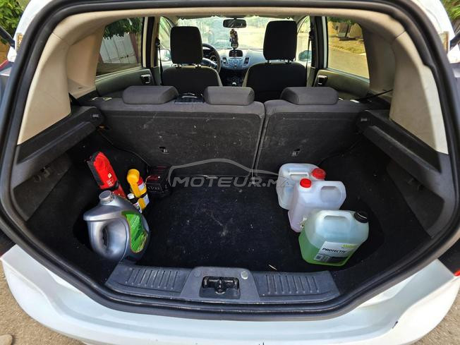 Ford Fiesta Essence Manuelle 2017 à Meknès