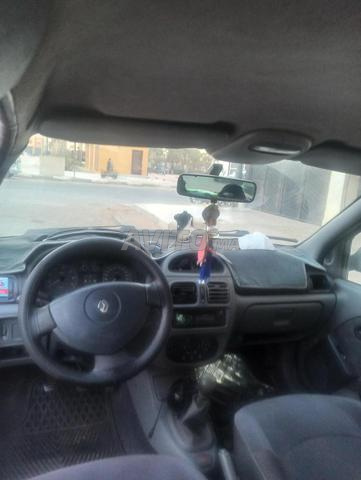 Clio 2 essence Laayoun - 2