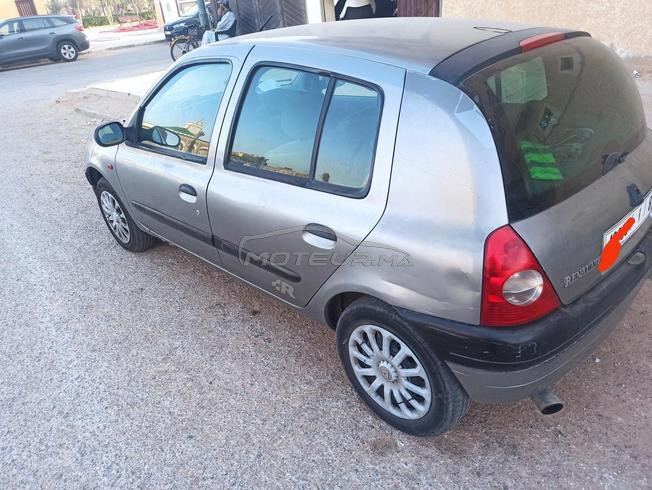 clio 2 essence 