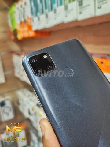 REALME C21Y - 64GB ROM - 4GB RAM - 2