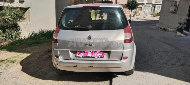 Renault Scenic - 2
