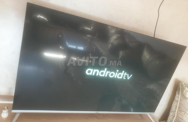 TV Android Smart, super, neuve, pour ceux qui la veulent WhatsApp - 2