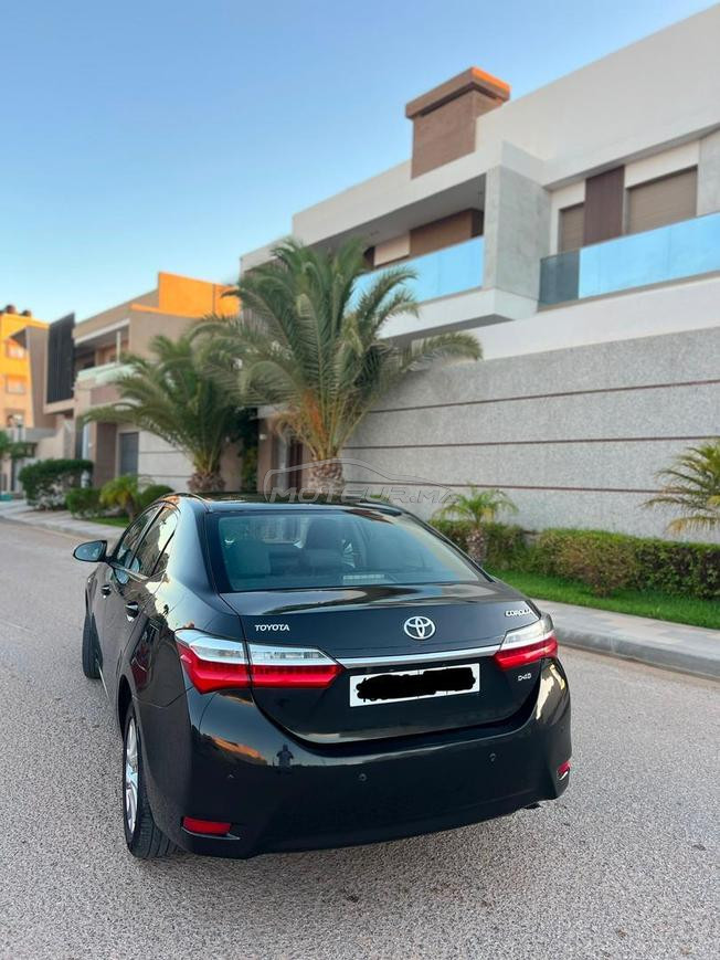 TOYOTA COROLLA 2017