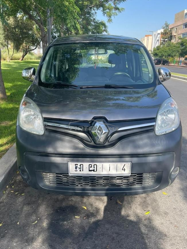 RENAULT KANGOO 1ER MAIN