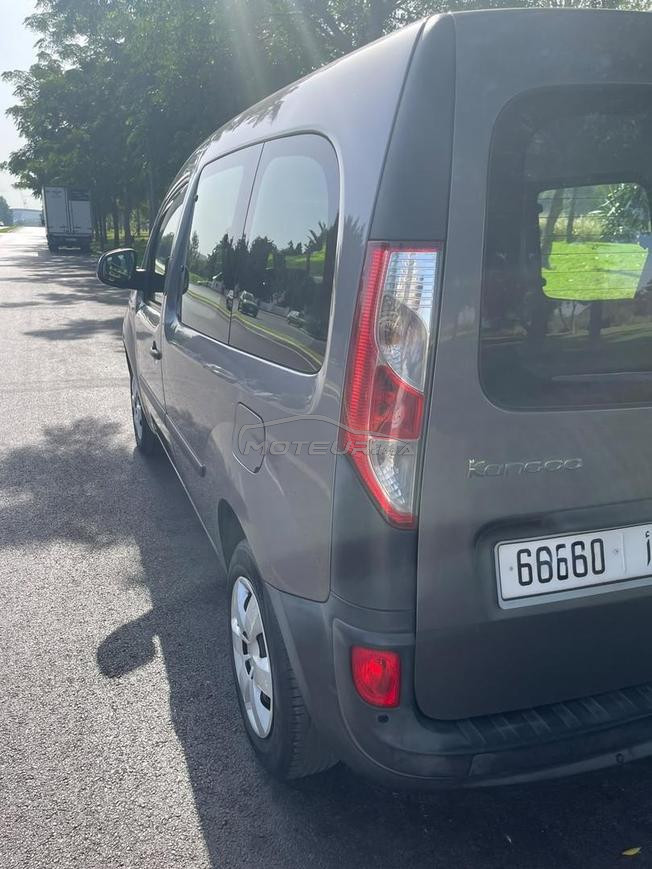 RENAULT KANGOO 1ER MAIN