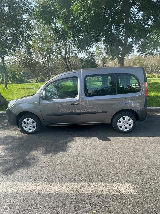RENAULT KANGOO 1ER MAIN