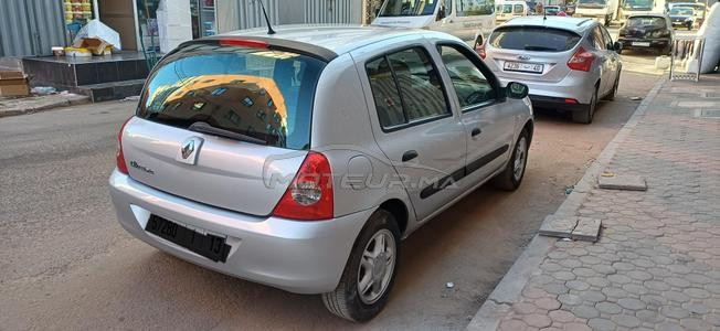 Clio Essence/gaz