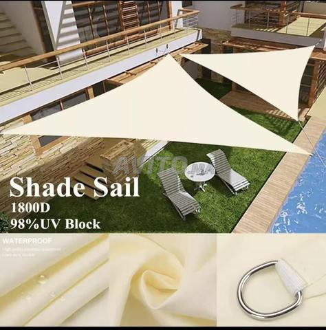 Parasol triangle pour terrasse - 2