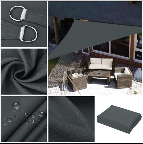 Parasol triangle pour terrasse - 2