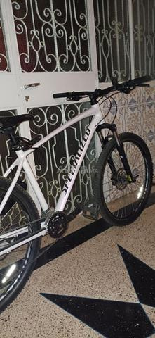 Vélo Specialized en bon état - 2