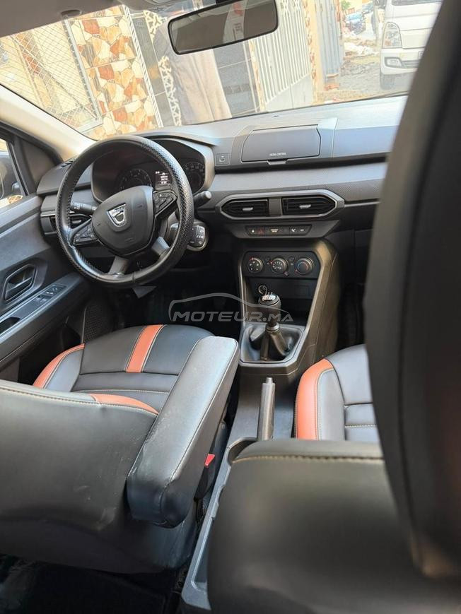 Dacia Logan Essence Manuelle 2022 à Tanger