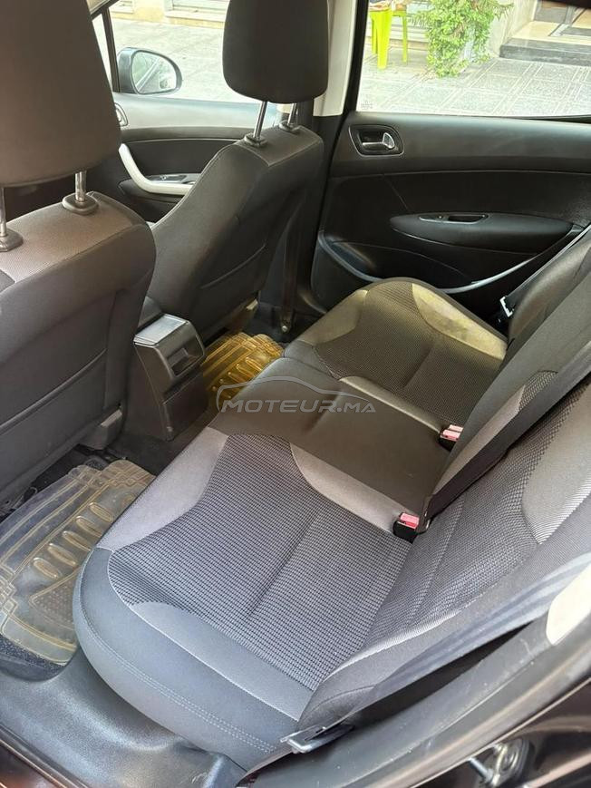 peugeot 308 model fin 2010 a vendre 
