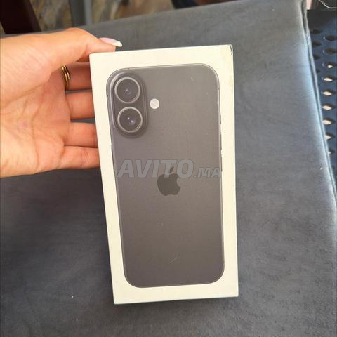 À vendre iPhone 16 Neuf 128 GB - 2