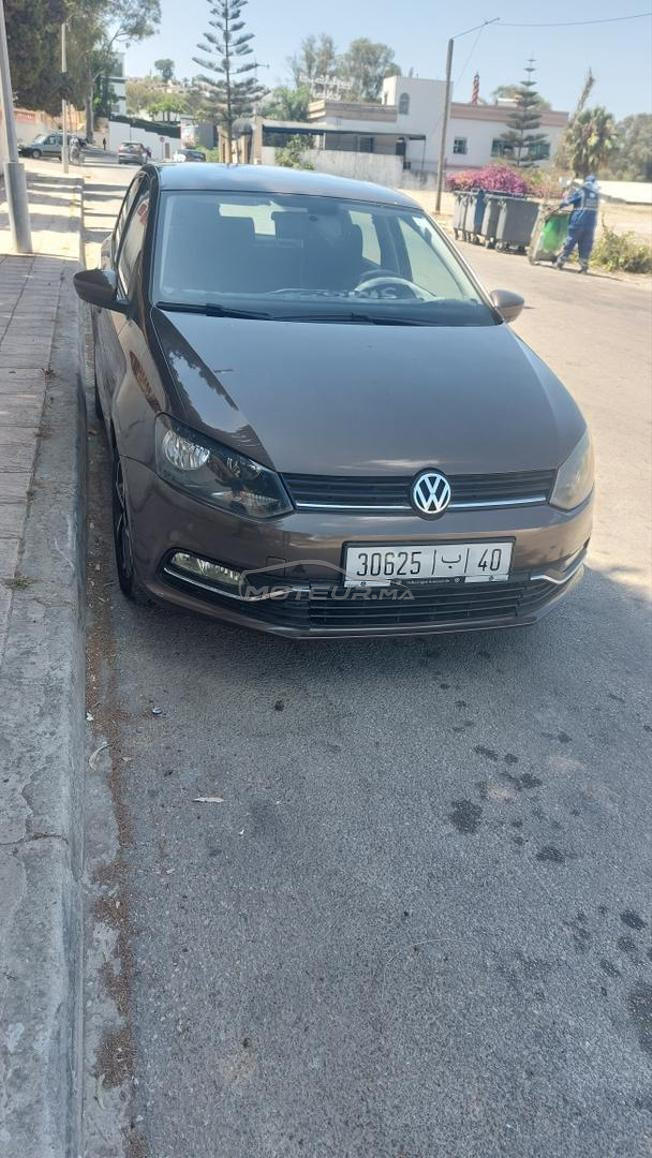 Volkswagen Polo Essence Manuelle 2016 à Tanger