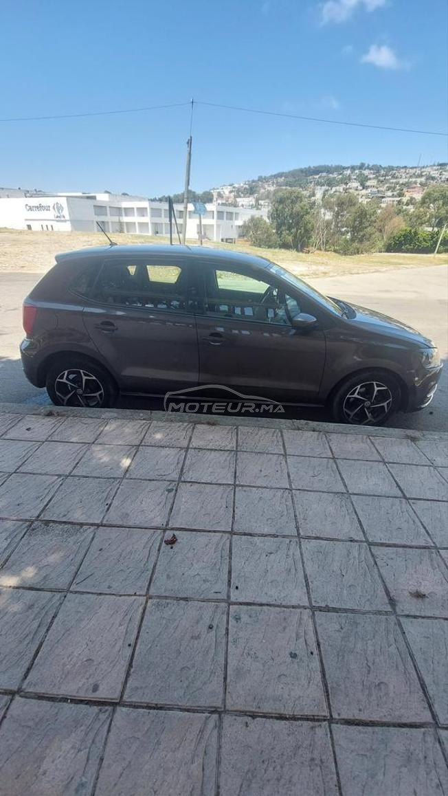Volkswagen Polo Essence Manuelle 2016 à Tanger
