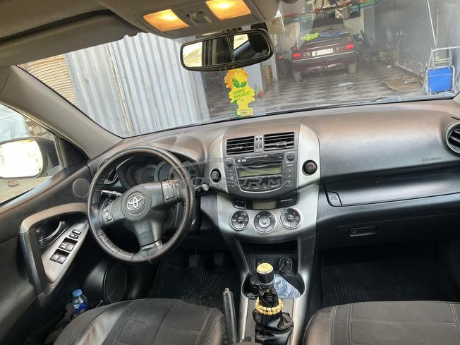 Toyota RAV-4