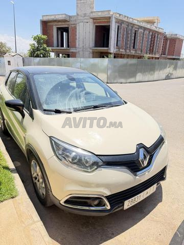 Renault Captur Diesel Automatique 2015 à Témara - 2