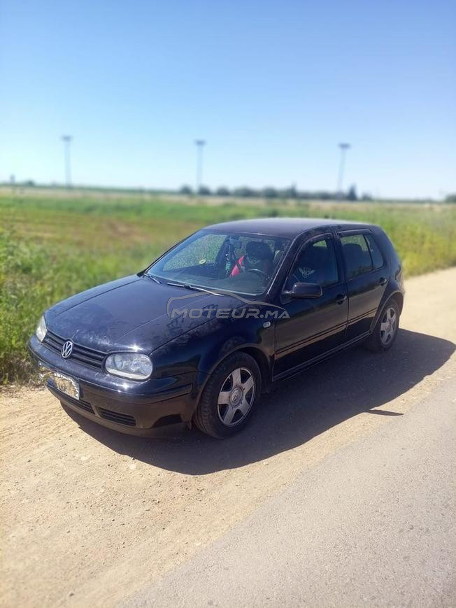 golf 4 li bghaha ytasl fnamra samsara blach