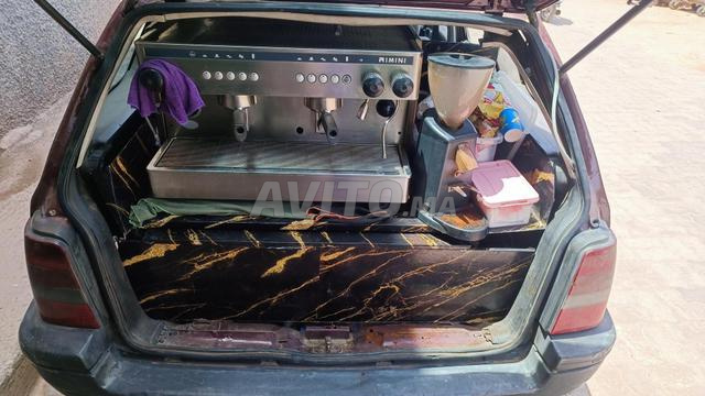 عربة مجهزة بمشروع قهوة مميز جدا