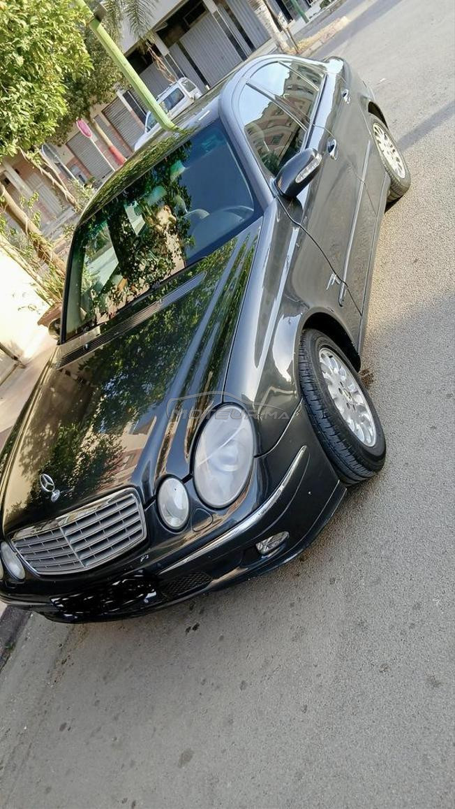 mersedes benz e220.  