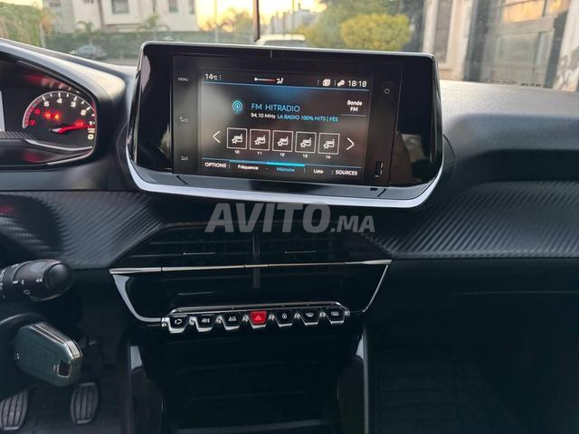 Peugeot 208 Allure - 2