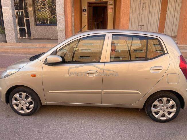 voiture tres propre première main 