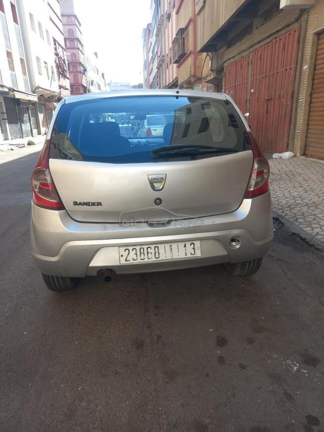 Essence Sandero 