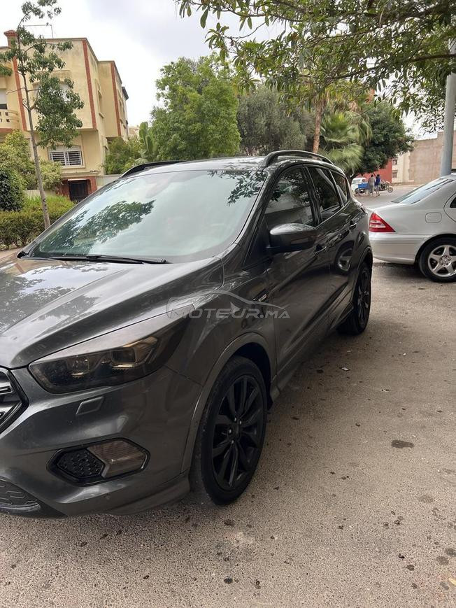 ford kuga St line 4*4
