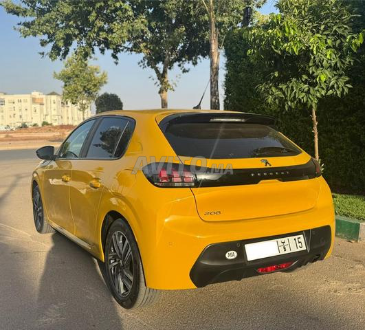 Peugeot 208 - 2