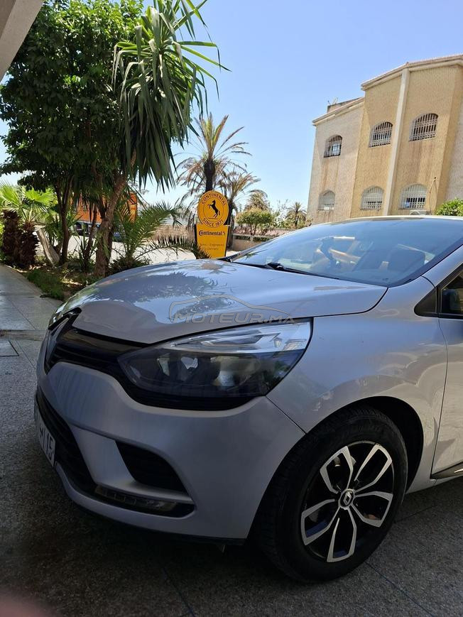 une bonne état belle voiture 